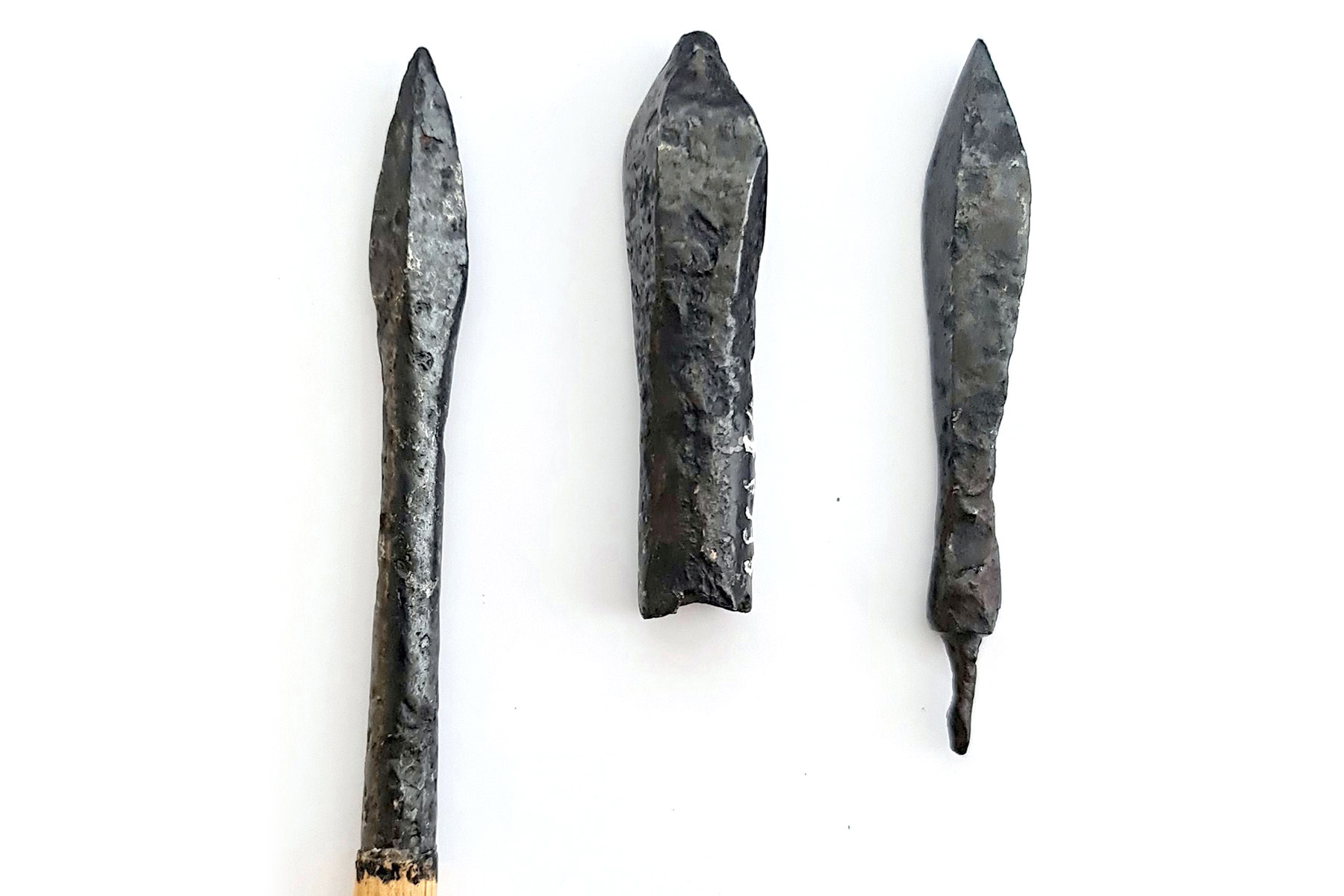 Eiserne Pfeilspitzen aus dem Spätmittelalter