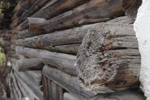 Einhof Costamula Dessot in Blockbauweise